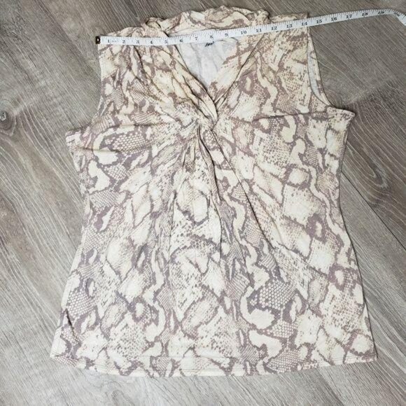 Carmen Marc Valvo Sleeveless Snake Print Blouse Size M Beige/Brown - Picture 4 of 8